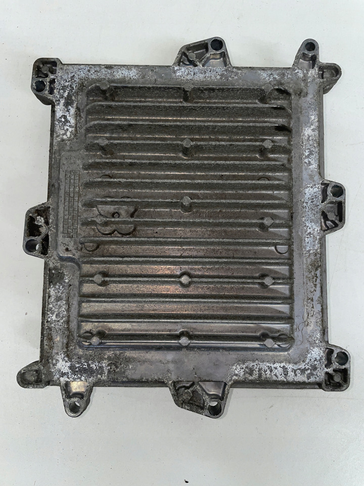 MAN TGX TGS E6 STEROWNIK KOMPUTER SILNIKA EDC 0281020273 - ECU voor Vrachtwagen: afbeelding 3 MAN TGX TGS E6 STEROWNIK KOMPUTER SILNIKA EDC 0281020273 - ECU voor Vrachtwagen: afbeelding 3