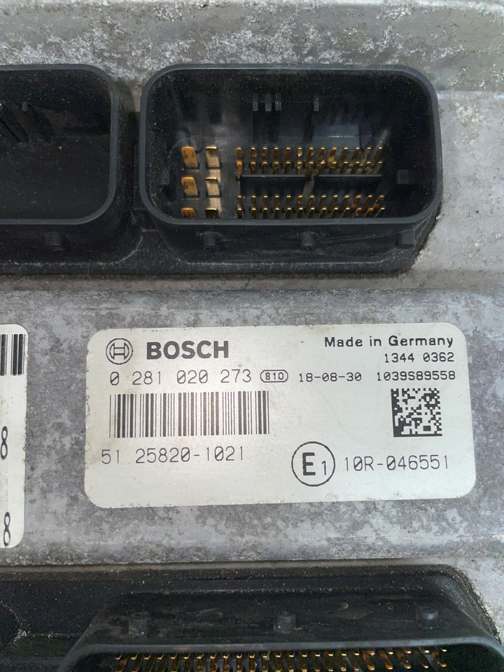 MAN TGX TGS E6 STEROWNIK KOMPUTER SILNIKA EDC 0281020273 - ECU voor Vrachtwagen: afbeelding 2 MAN TGX TGS E6 STEROWNIK KOMPUTER SILNIKA EDC 0281020273 - ECU voor Vrachtwagen: afbeelding 2