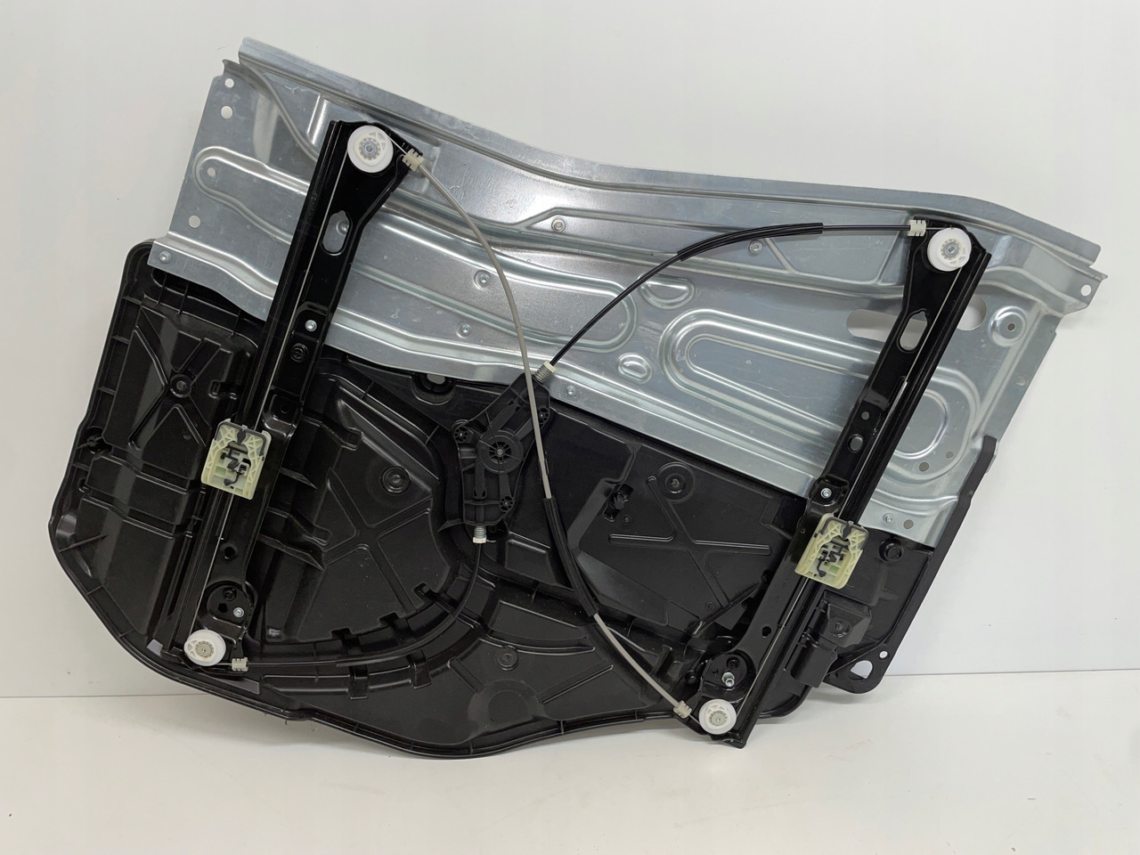 MECHANIZM PODNOSZENIA SZYB MAN TGS TGX TGL 3 TG3 81626456065 - Deur en onderdelen voor Vrachtwagen: afbeelding 1 MECHANIZM PODNOSZENIA SZYB MAN TGS TGX TGL 3 TG3 81626456065 - Deur en onderdelen voor Vrachtwagen: afbeelding 1