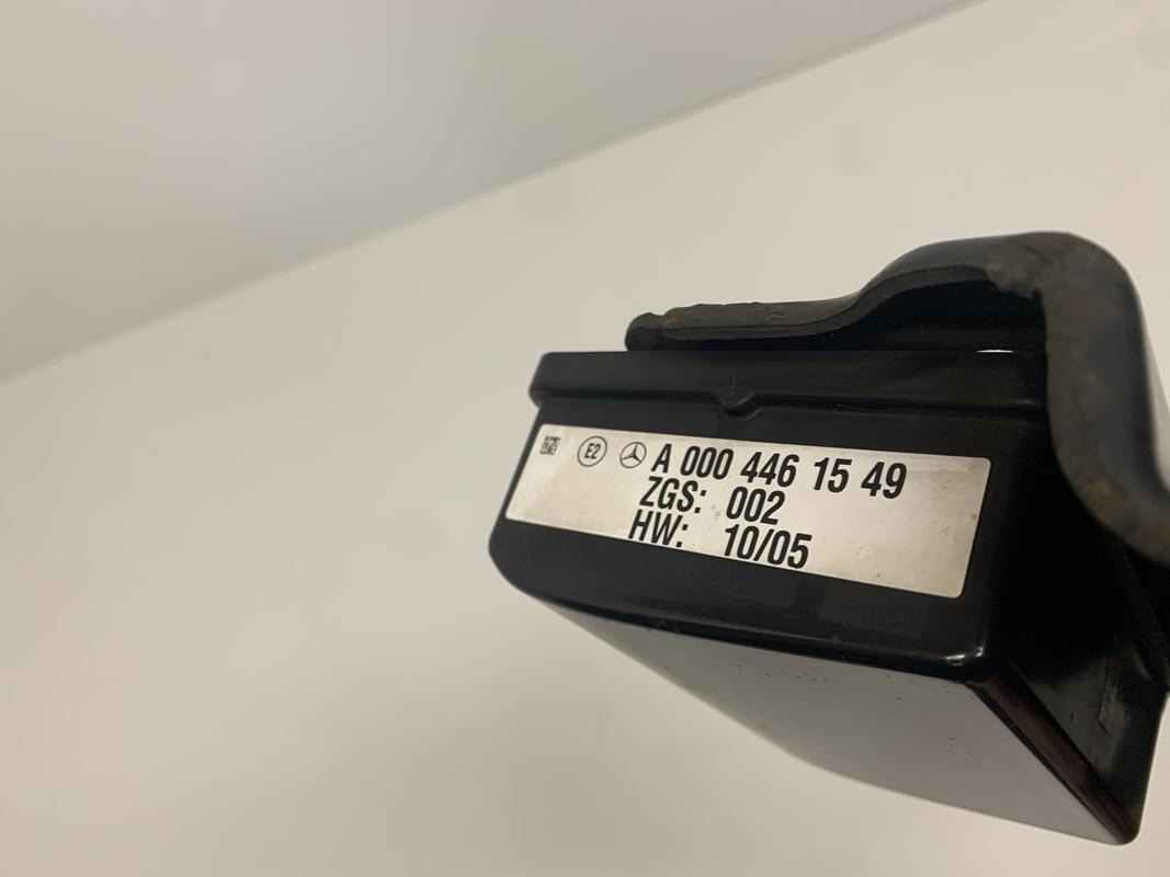 MERCEDES ACTROS MP4 RADAR DISTRONIC 0004461549 - Sensor voor Vrachtwagen: afbeelding 4 MERCEDES ACTROS MP4 RADAR DISTRONIC 0004461549 - Sensor voor Vrachtwagen: afbeelding 4