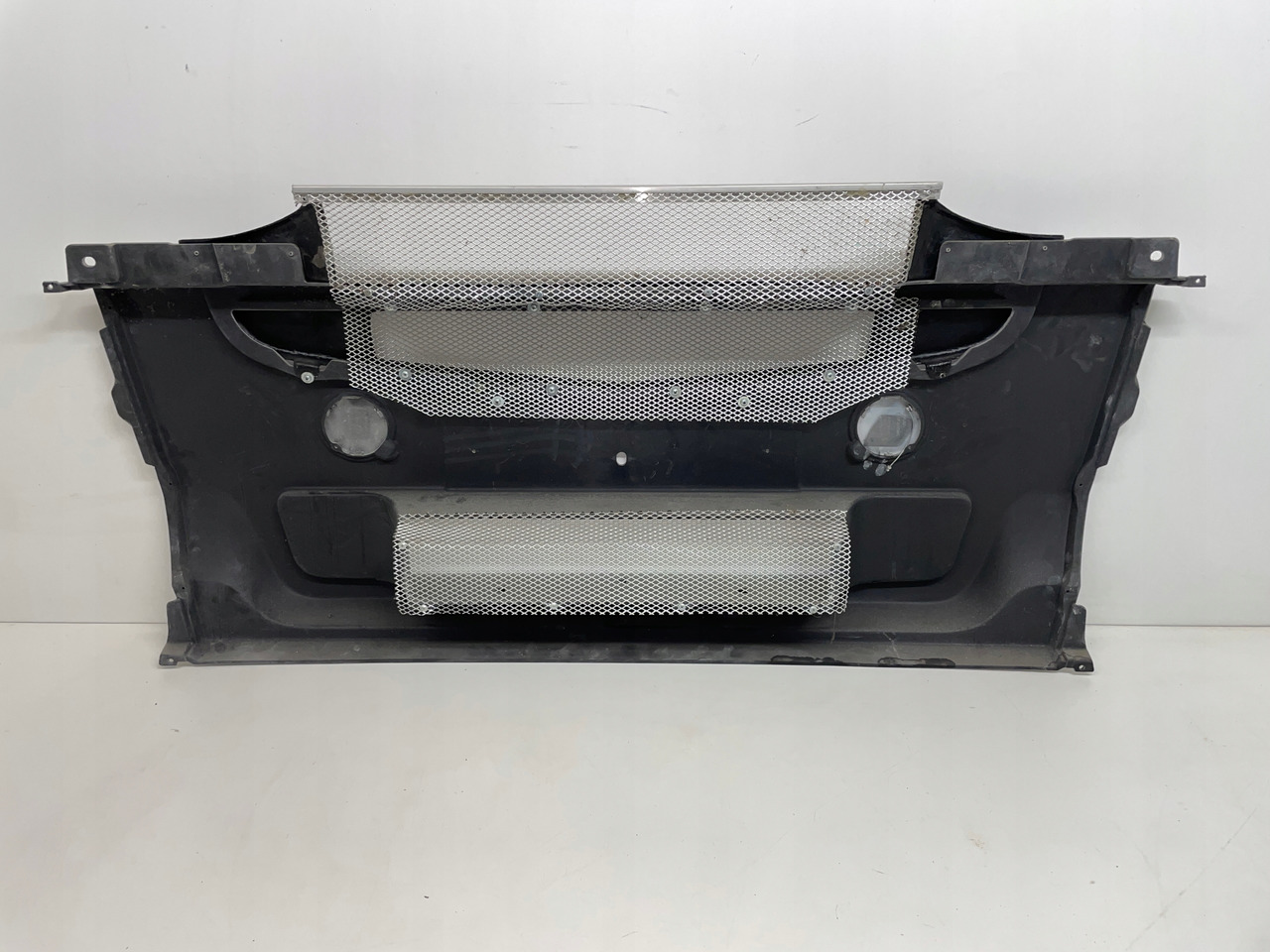 ŚRODEK ZDERZAK NAKŁADKA OSŁONA RENAULT MAGNUM DXI - Bumper voor Vrachtwagen: afbeelding 4 ŚRODEK ZDERZAK NAKŁADKA OSŁONA RENAULT MAGNUM DXI - Bumper voor Vrachtwagen: afbeelding 4