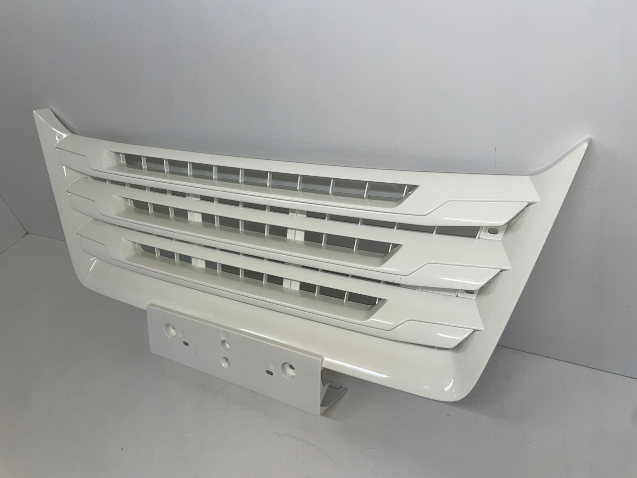 ŚRODKOWY GRILL ZDERZAKA MAN TGX TG3 TGX 3 ATRAPA 81416146085 - Rooster voor Vrachtwagen: afbeelding 3 ŚRODKOWY GRILL ZDERZAKA MAN TGX TG3 TGX 3 ATRAPA 81416146085 - Rooster voor Vrachtwagen: afbeelding 3