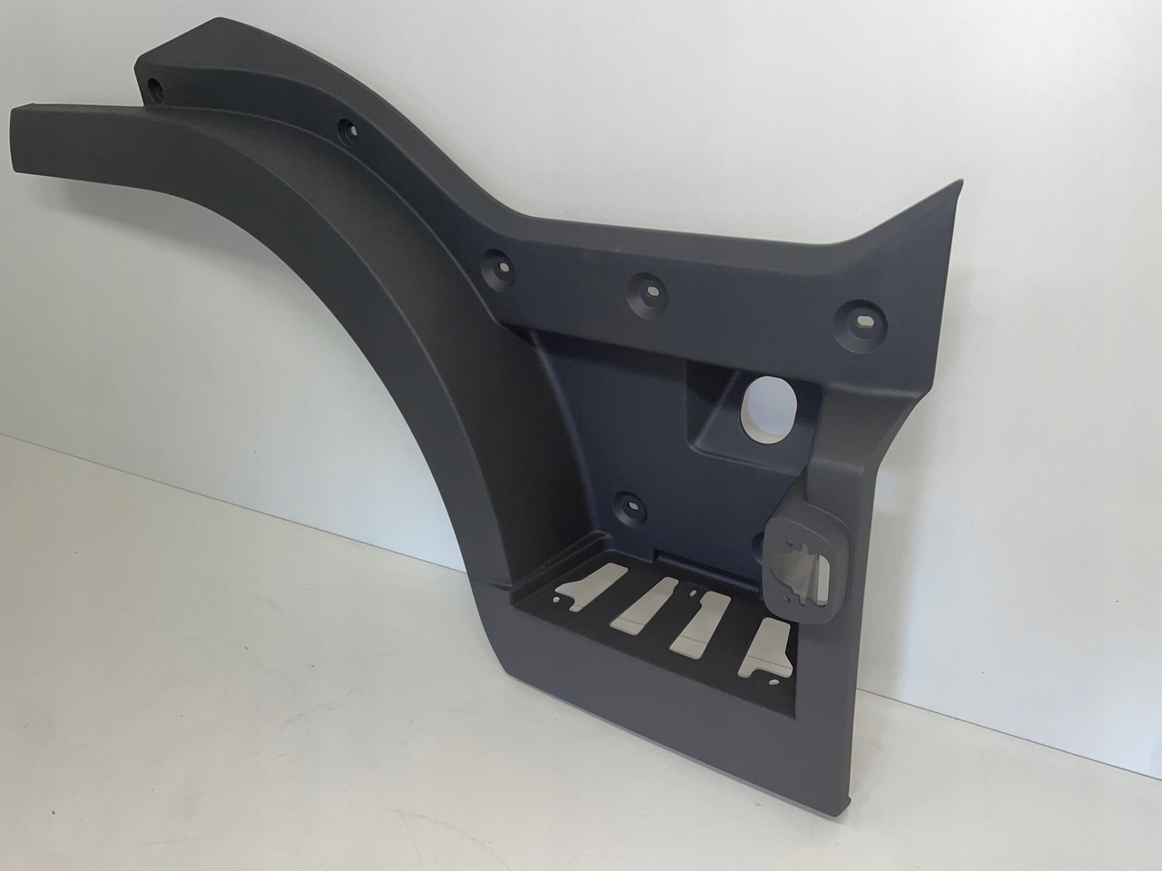 STOPNICA STOPIEŃ MAN TGL TGM TG3 TGL3 TGM3 81615200230 - Treeplank voor Vrachtwagen: afbeelding 3 STOPNICA STOPIEŃ MAN TGL TGM TG3 TGL3 TGM3 81615200230 - Treeplank voor Vrachtwagen: afbeelding 3