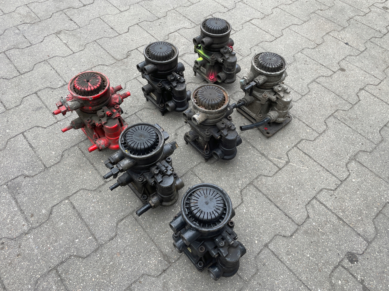 ZAWÓR PRZYCZEPY EBS MAN TGX TGS TGA 0486205022 81523016206 - Remventiel: afbeelding 4 ZAWÓR PRZYCZEPY EBS MAN TGX TGS TGA 0486205022 81523016206 - Remventiel: afbeelding 4