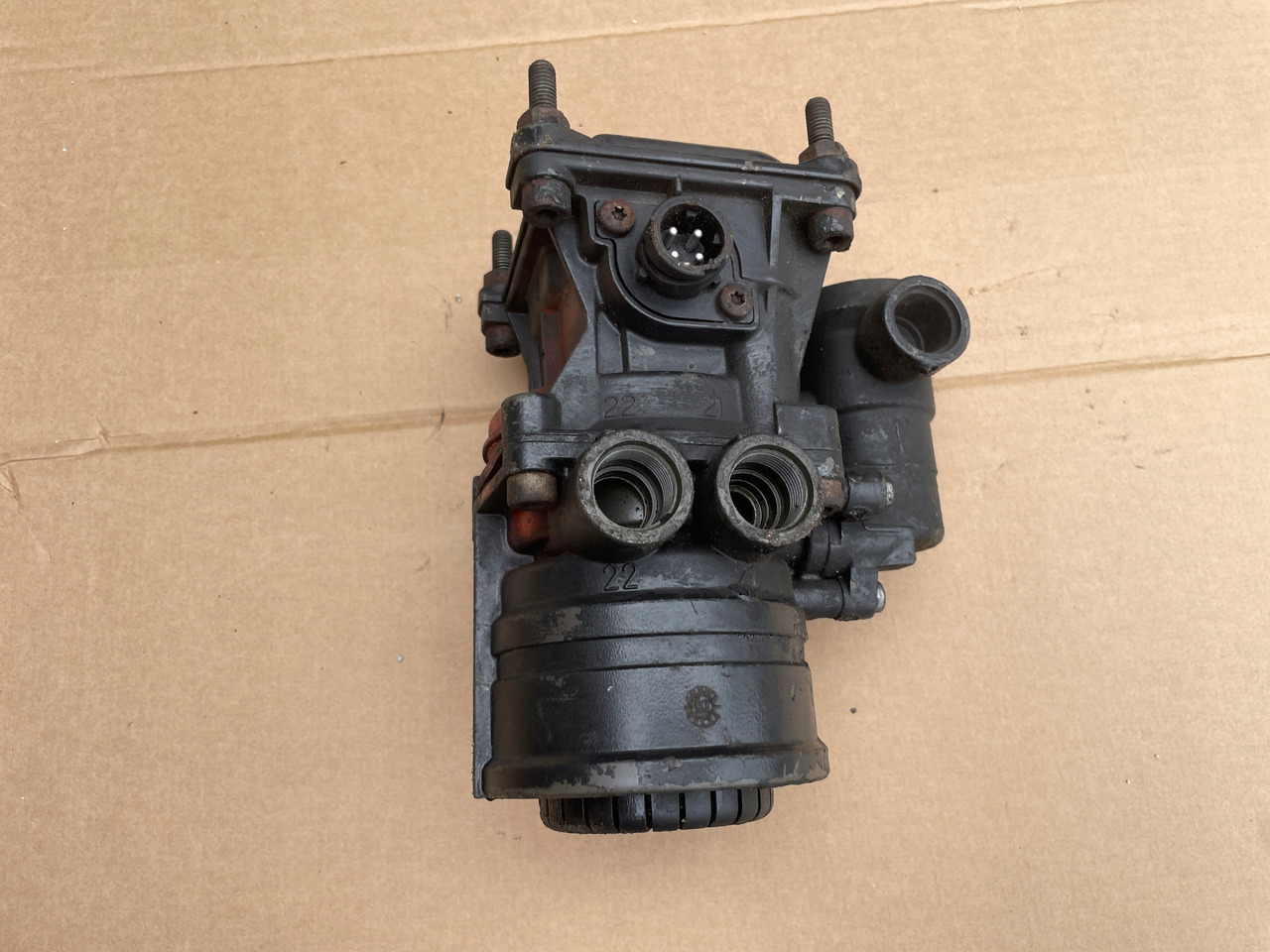 ZAWÓR PRZYCZEPY EBS MAN TGX TGS TGA 0486205022 81523016206 - Remventiel: afbeelding 3 ZAWÓR PRZYCZEPY EBS MAN TGX TGS TGA 0486205022 81523016206 - Remventiel: afbeelding 3