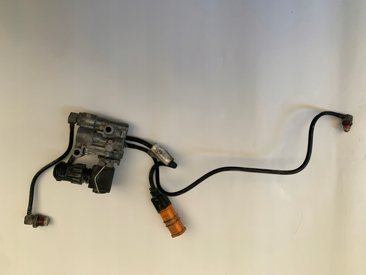 ZAWÓR RECYRKULATORA EGR MAN TGX TGS EURO 6 - Motor en onderdelen voor Vrachtwagen: afbeelding 1 ZAWÓR RECYRKULATORA EGR MAN TGX TGS EURO 6 - Motor en onderdelen voor Vrachtwagen: afbeelding 1