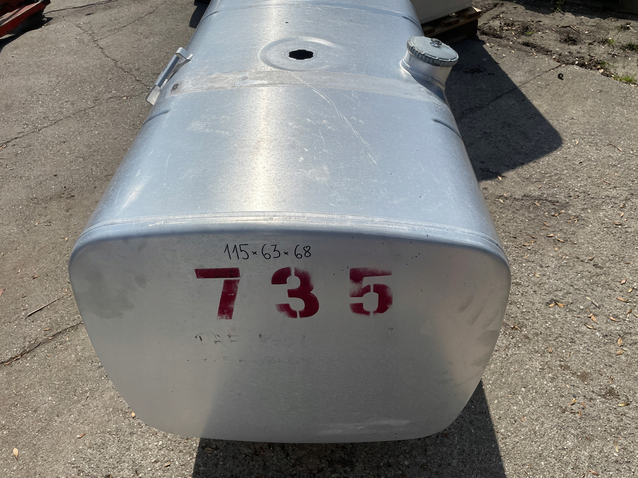 ZBIORNIK PALIWA 430L DAF XF 1949909 - Brandstoftank voor Vrachtwagen: afbeelding 3 ZBIORNIK PALIWA 430L DAF XF 1949909 - Brandstoftank voor Vrachtwagen: afbeelding 3