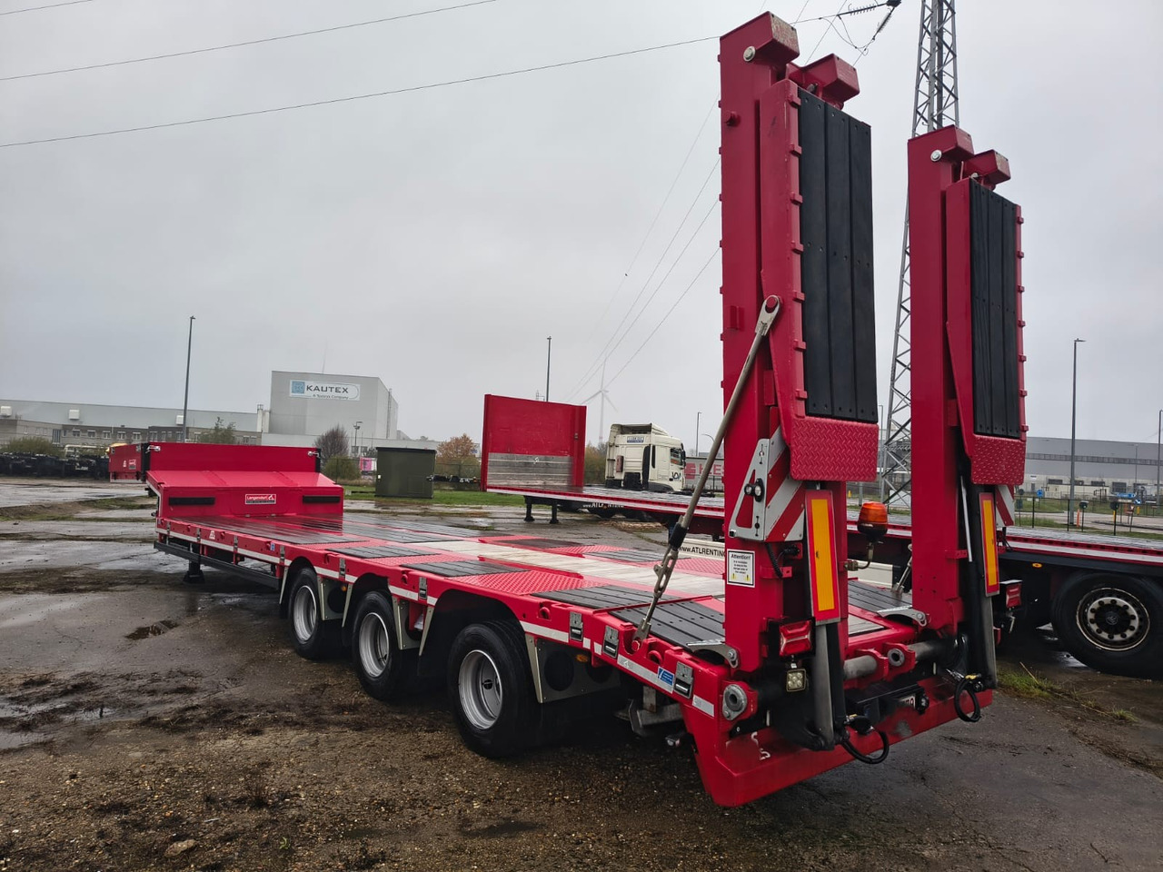 Langendorf SATU-30 - Dieplader oplegger: afbeelding 3 Langendorf SATU-30 - Dieplader oplegger: afbeelding 3