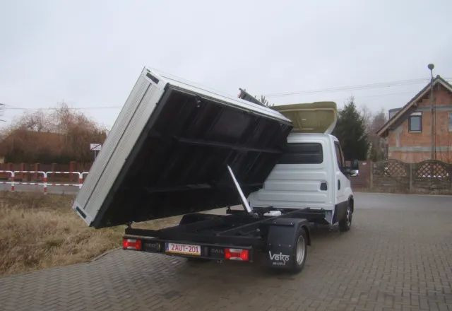 Iveco DAILY 35 C 15 3.5T 4.60M 3.5T NA HAKU CLIMATRONIC - Kipper bestelwagen: afbeelding 5 Iveco DAILY 35 C 15 3.5T 4.60M 3.5T NA HAKU CLIMATRONIC - Kipper bestelwagen: afbeelding 5