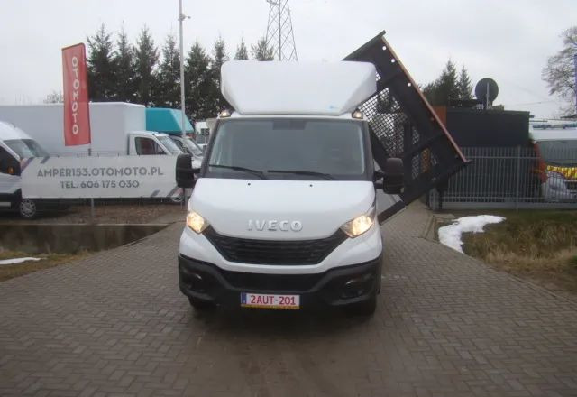 Iveco DAILY 35 C 15 3.5T 4.60M 3.5T NA HAKU CLIMATRONIC - Kipper bestelwagen: afbeelding 2 Iveco DAILY 35 C 15 3.5T 4.60M 3.5T NA HAKU CLIMATRONIC - Kipper bestelwagen: afbeelding 2
