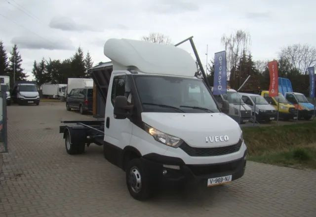 Iveco DAILY 50 C 17 3.0TDI 3-STONNA WYWROYKA - Kipper bestelwagen: afbeelding 3 Iveco DAILY 50 C 17 3.0TDI 3-STONNA WYWROYKA - Kipper bestelwagen: afbeelding 3