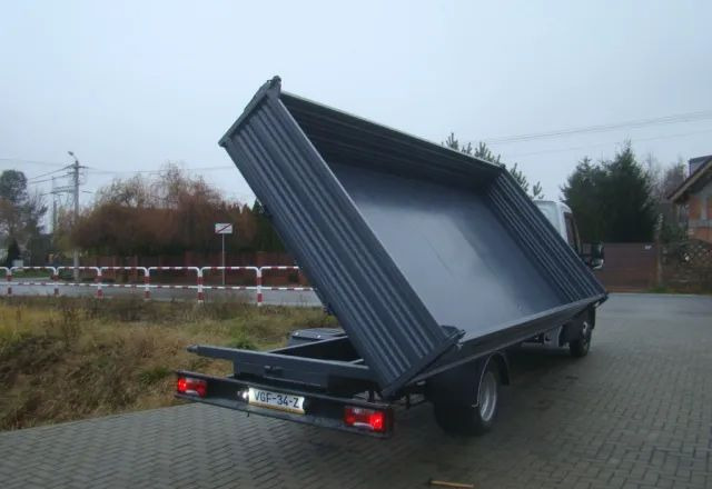 Iveco DAILY 50 C 17 3.0TDI WYWROTKA 4.70M 3.5T KLIMATRONIK - Kipper bestelwagen: afbeelding 4 Iveco DAILY 50 C 17 3.0TDI WYWROTKA 4.70M 3.5T KLIMATRONIK - Kipper bestelwagen: afbeelding 4