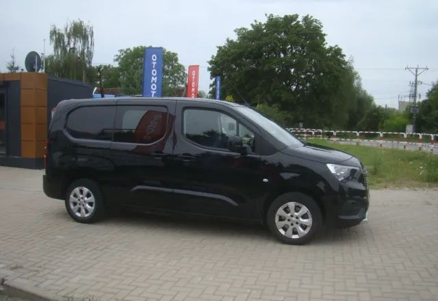 Opel COMBO 1.5D MAXI FUL OPCJA WYPOSAŻENIA - Kleine bestelwagen: afbeelding 5 Opel COMBO 1.5D MAXI FUL OPCJA WYPOSAŻENIA - Kleine bestelwagen: afbeelding 5