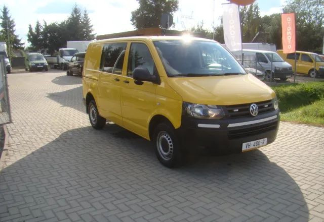 Volkswagen TRANSPORTER T 5 2.0TDI 140KM AUTOMAT KLIMA - Kleine bestelwagen: afbeelding 4 Volkswagen TRANSPORTER T 5 2.0TDI 140KM AUTOMAT KLIMA - Kleine bestelwagen: afbeelding 4