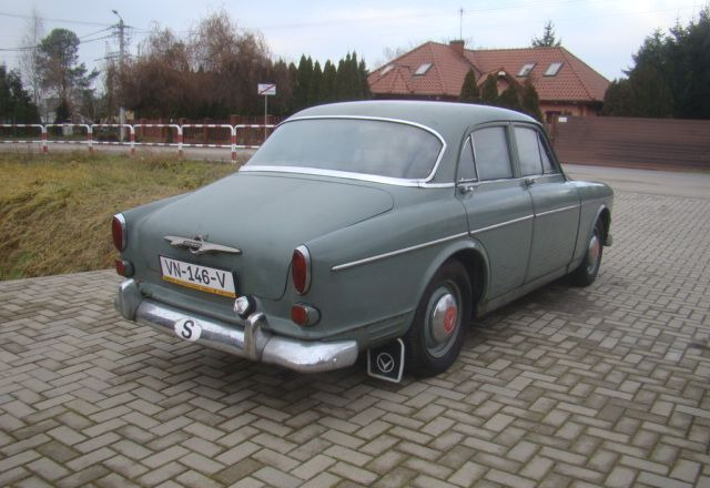 Volvo Inny - Sedan: afbeelding 4 Volvo Inny - Sedan: afbeelding 4