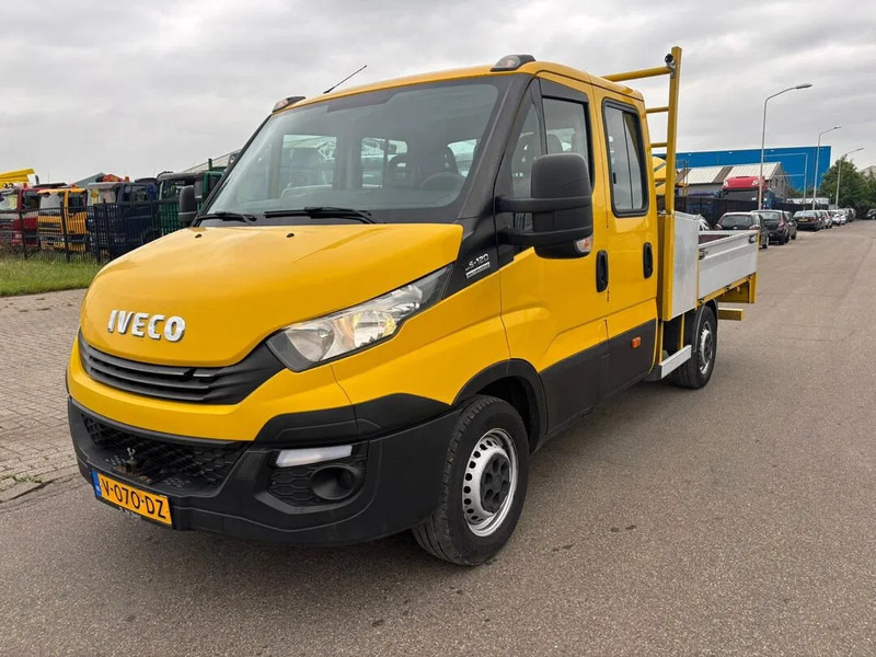 Iveco Daily 35S12 - Bestelwagen open laadbak: afbeelding 1 Iveco Daily 35S12 - Bestelwagen open laadbak: afbeelding 1