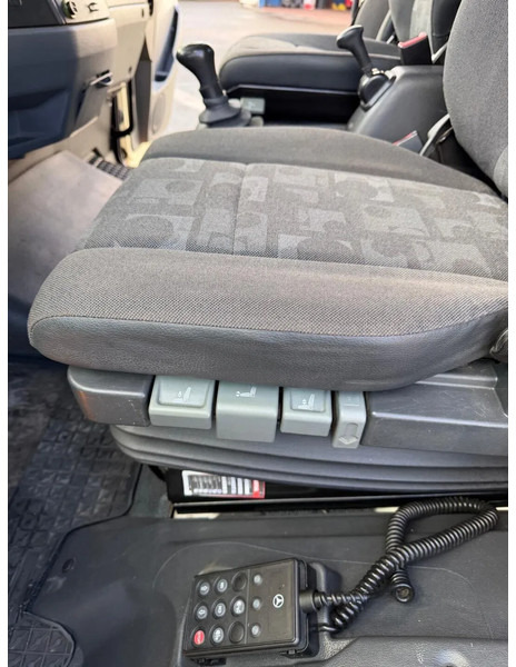 Mercedes-Benz Atego 816 - Vrachtwagen met open laadbak: afbeelding 5 Mercedes-Benz Atego 816 - Vrachtwagen met open laadbak: afbeelding 5