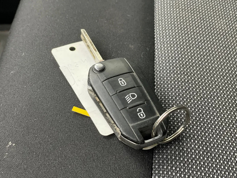 Opel Vivaro 2.0 CDTI L3H1 DC Edition - Kleine bestelwagen, Bestelwagen met dubbele cabine: afbeelding 5 Opel Vivaro 2.0 CDTI L3H1 DC Edition - Kleine bestelwagen, Bestelwagen met dubbele cabine: afbeelding 5