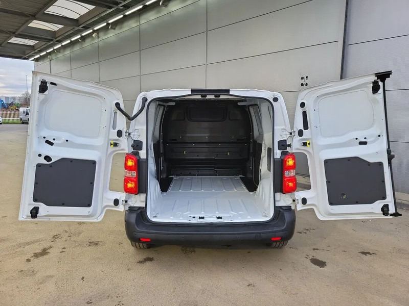 Peugeot Expert L2H1 Automatic Clima Cruise Navi Parkingsensors Euro6 2020 - Kleine bestelwagen, Bestelwagen met dubbele cabine: afbeelding 4 Peugeot Expert L2H1 Automatic Clima Cruise Navi Parkingsensors Euro6 2020 - Kleine bestelwagen, Bestelwagen met dubbele cabine: afbeelding 4