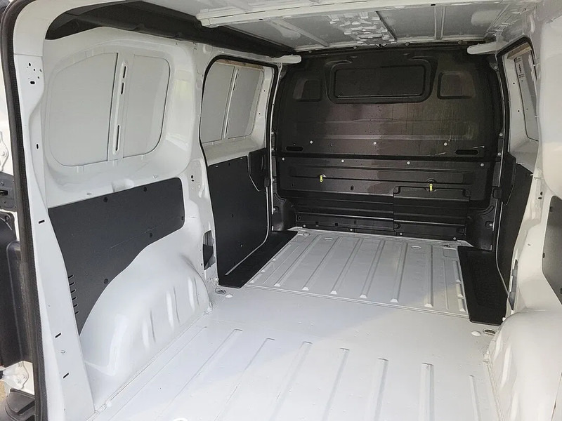 Peugeot Expert L2H1 Automatic Clima Cruise Navi Parkingsensors Euro6 2020 - Kleine bestelwagen, Bestelwagen met dubbele cabine: afbeelding 5 Peugeot Expert L2H1 Automatic Clima Cruise Navi Parkingsensors Euro6 2020 - Kleine bestelwagen, Bestelwagen met dubbele cabine: afbeelding 5