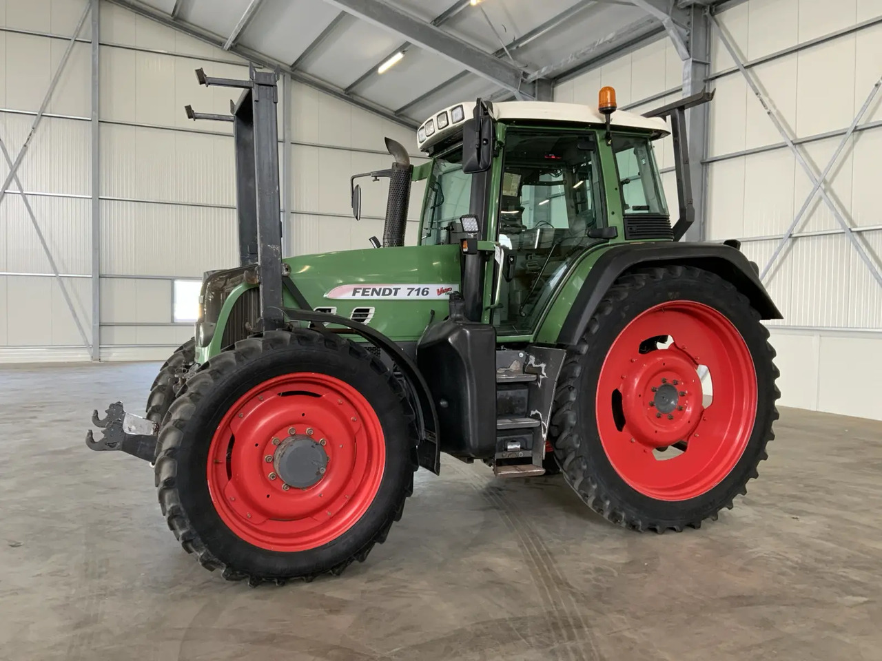 Fendt 716 Vario TMS - Tractor: afbeelding 1 Fendt 716 Vario TMS - Tractor: afbeelding 1