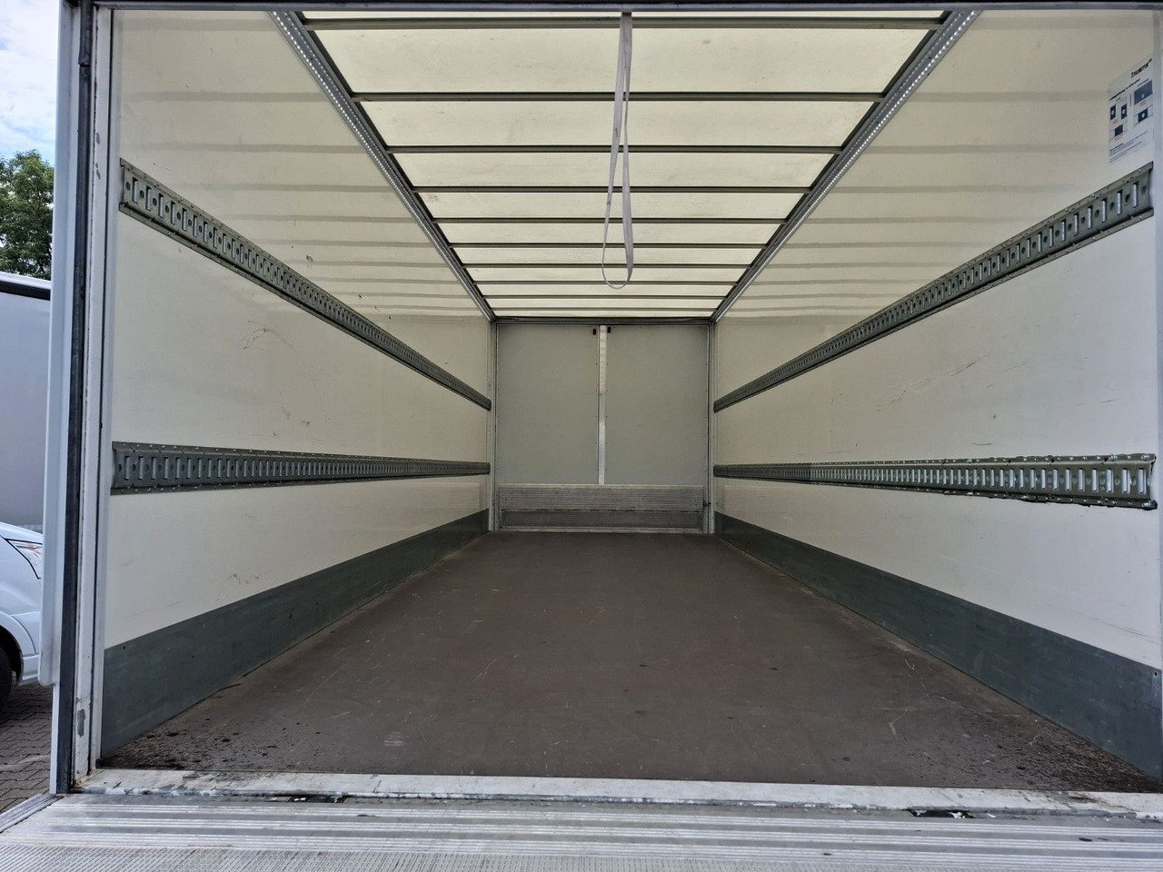 Fliegl TKF118 - Gesloten aanhangwagen: afbeelding 4 Fliegl TKF118 - Gesloten aanhangwagen: afbeelding 4