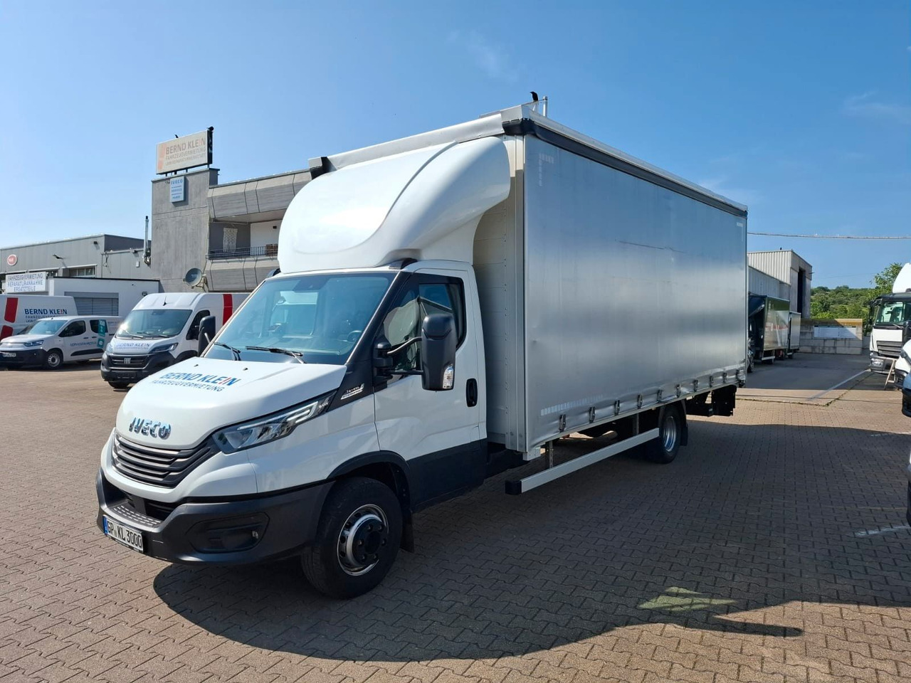 Iveco 72-210P/A8,Luft,HiMatic,LBW,Schiebepl., - Schuifzeilen bestelwagen: afbeelding 1 Iveco 72-210P/A8,Luft,HiMatic,LBW,Schiebepl., - Schuifzeilen bestelwagen: afbeelding 1