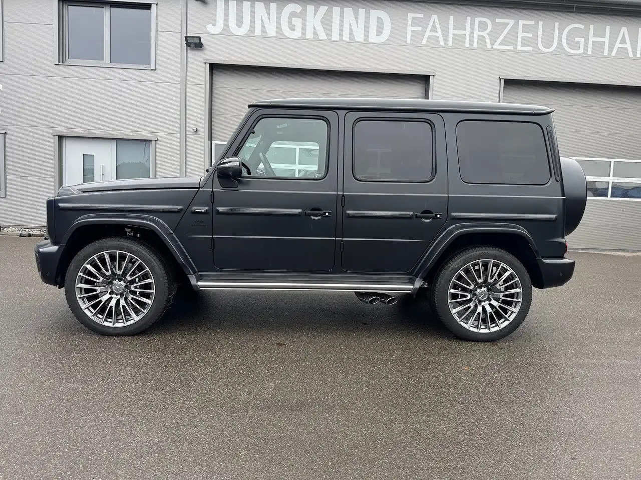 Mercedes-Benz G 63 AMG MOPF / FACELIFT VOLLAUSSTATTUNG - SUV: afbeelding 3 Mercedes-Benz G 63 AMG MOPF / FACELIFT VOLLAUSSTATTUNG - SUV: afbeelding 3