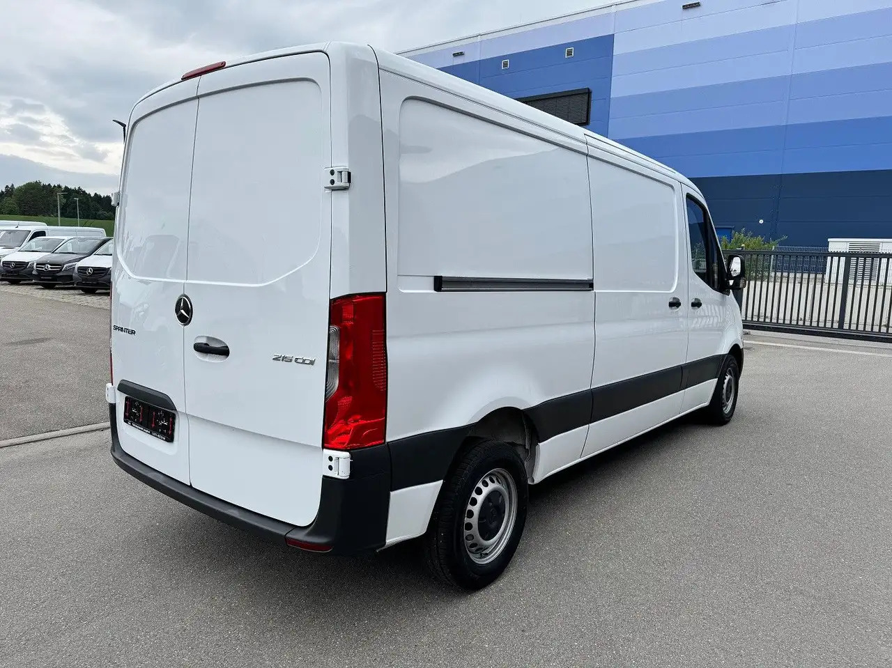 Gesloten bestelwagen Mercedes-Benz Sprinter 215 CDI Flach Lang Klima FWD: afbeelding 6 Gesloten bestelwagen Mercedes-Benz Sprinter 215 CDI Flach Lang Klima FWD: afbeelding 6