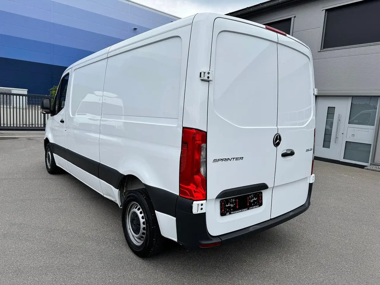 Mercedes-Benz Sprinter 215 CDI Flach Lang Klima FWD - Gesloten bestelwagen: afbeelding 5 Mercedes-Benz Sprinter 215 CDI Flach Lang Klima FWD - Gesloten bestelwagen: afbeelding 5