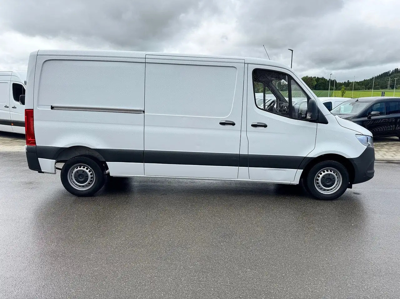 Mercedes-Benz Sprinter 215 CDI Flach Lang Klima FWD - Gesloten bestelwagen: afbeelding 4 Mercedes-Benz Sprinter 215 CDI Flach Lang Klima FWD - Gesloten bestelwagen: afbeelding 4
