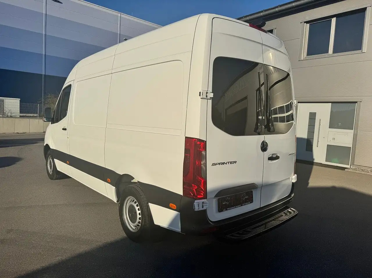 Mercedes-Benz Sprinter 316 CDI Lang Hoch Klima LED MBUX - Gesloten bestelwagen: afbeelding 5 Mercedes-Benz Sprinter 316 CDI Lang Hoch Klima LED MBUX - Gesloten bestelwagen: afbeelding 5
