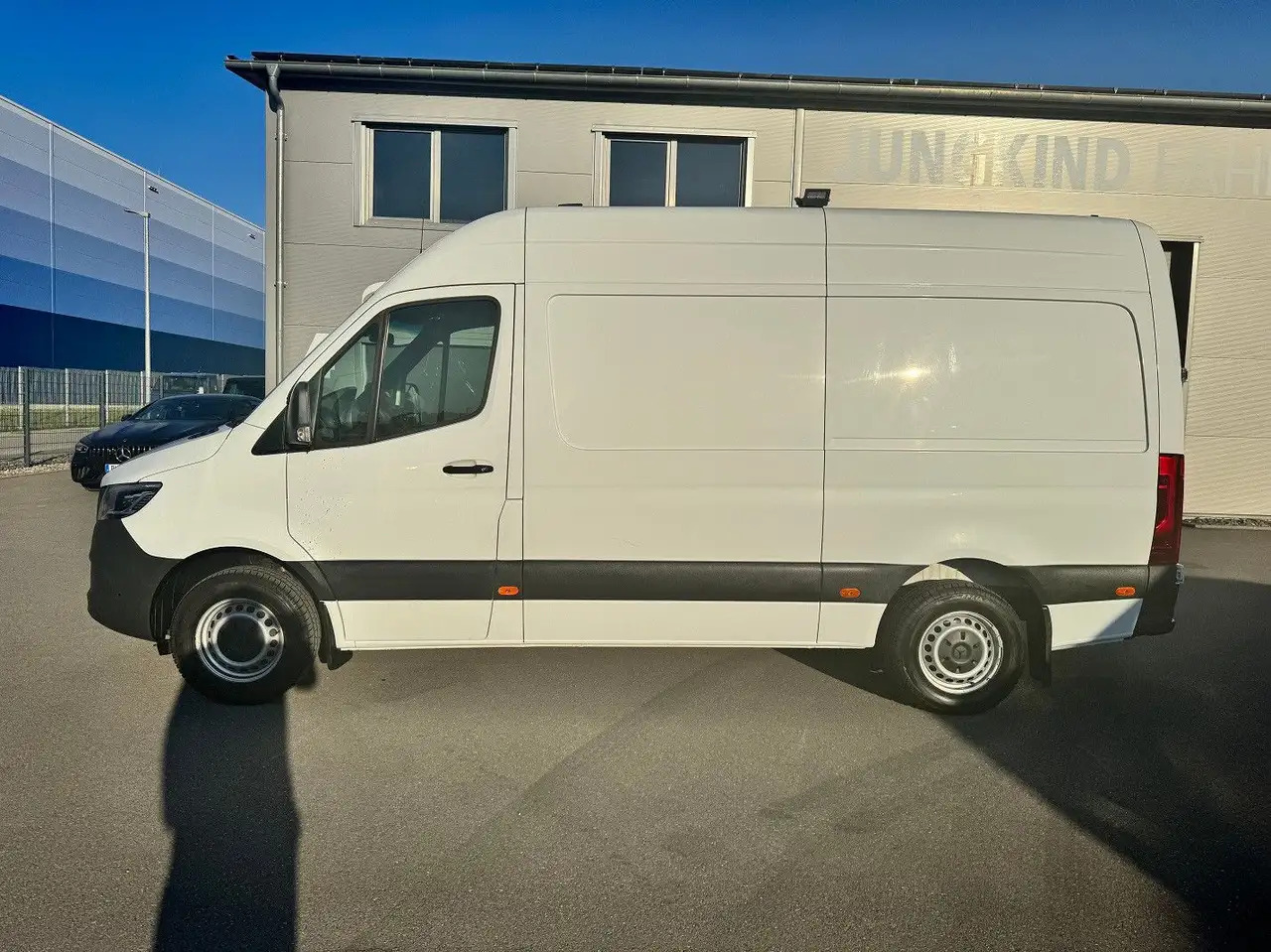Mercedes-Benz Sprinter 316 CDI Lang Hoch Klima LED MBUX - Gesloten bestelwagen: afbeelding 3 Mercedes-Benz Sprinter 316 CDI Lang Hoch Klima LED MBUX - Gesloten bestelwagen: afbeelding 3