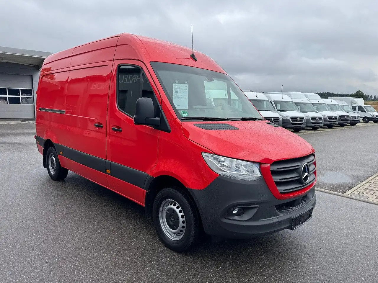 Mercedes-Benz Sprinter 316 CDI Lang Hoch Klima MBUX LBW - Gesloten bestelwagen: afbeelding 2 Mercedes-Benz Sprinter 316 CDI Lang Hoch Klima MBUX LBW - Gesloten bestelwagen: afbeelding 2