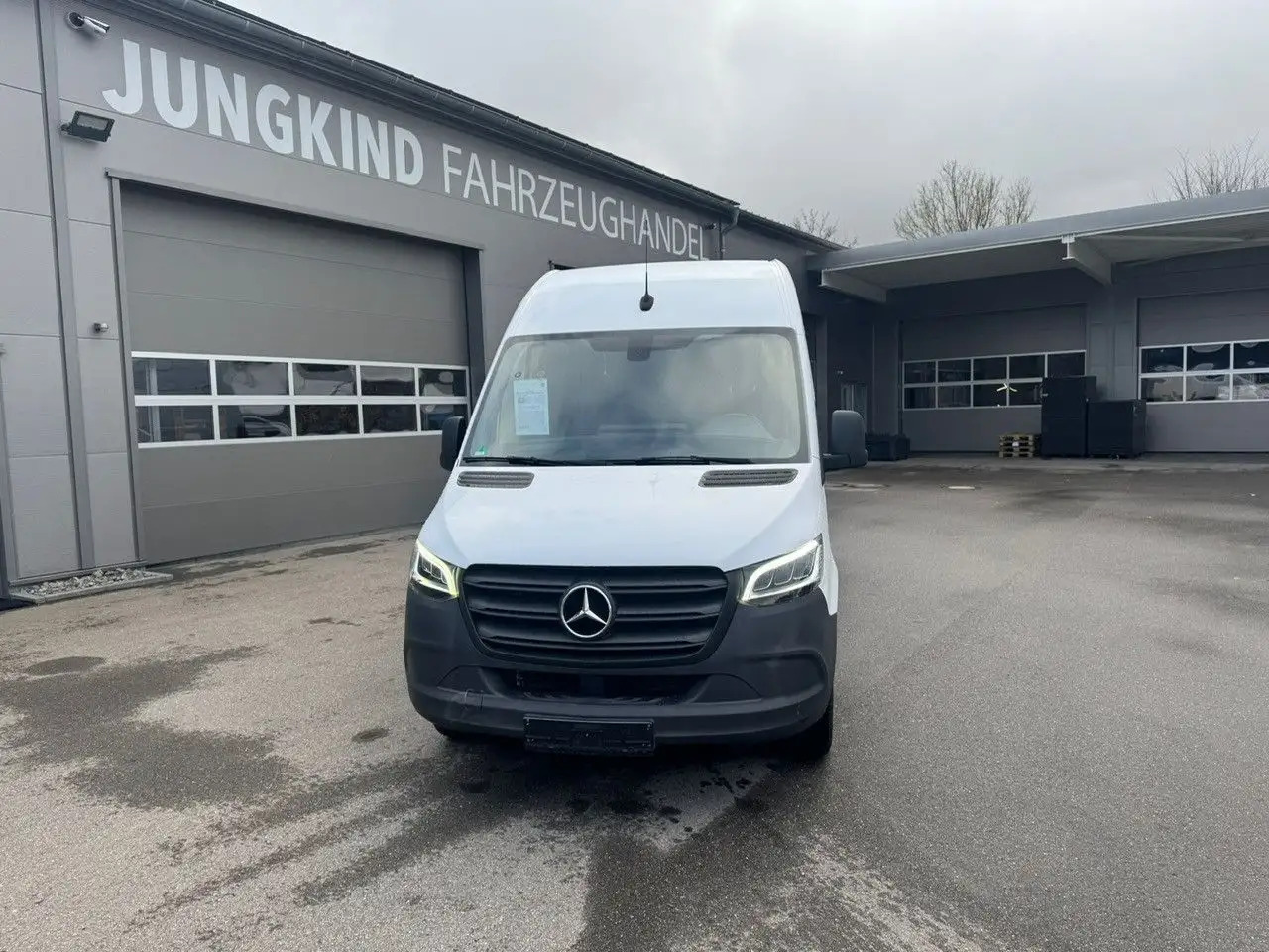 Mercedes-Benz Sprinter 317 CDI Maxi Lang LED MBUX Klima - Gesloten bestelwagen: afbeelding 2 Mercedes-Benz Sprinter 317 CDI Maxi Lang LED MBUX Klima - Gesloten bestelwagen: afbeelding 2