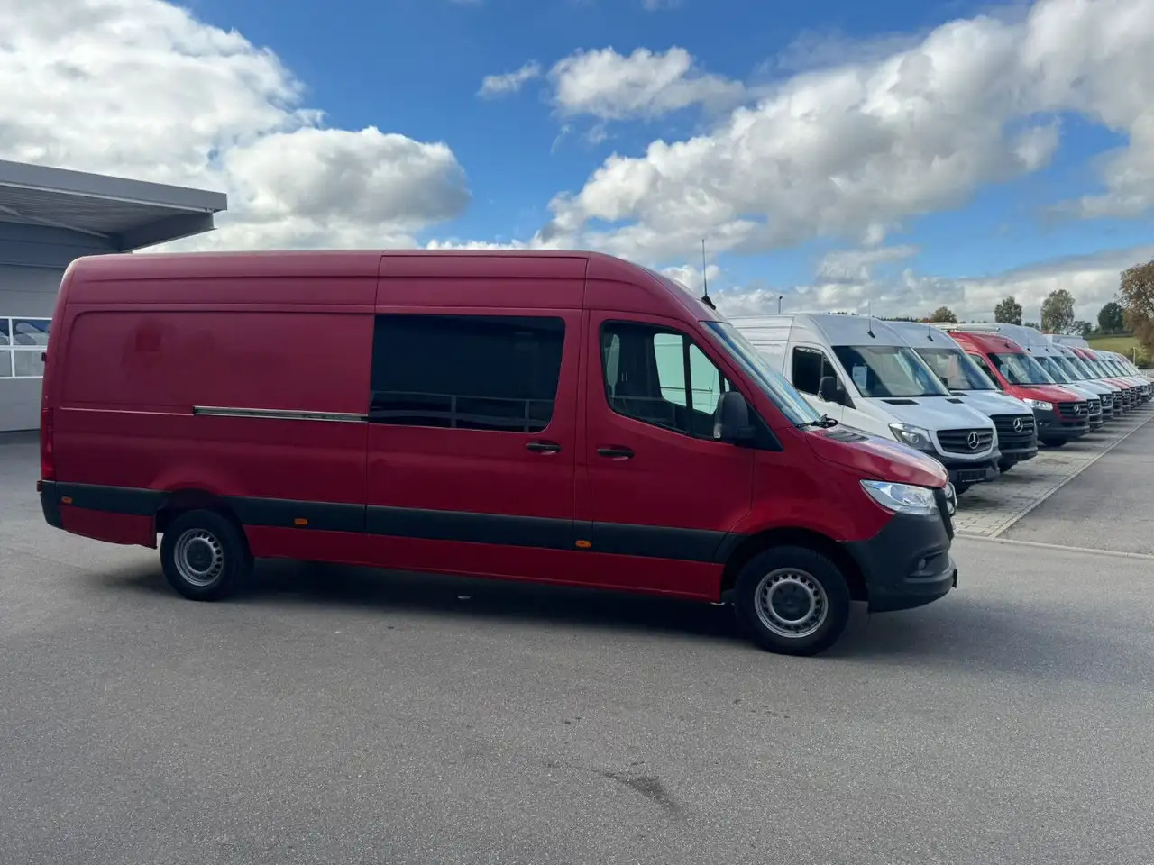 Mercedes-Benz Sprinter 317 CDI Maxi Lang Mixto AHK 3,5t MBUX - Gesloten bestelwagen: afbeelding 3 Mercedes-Benz Sprinter 317 CDI Maxi Lang Mixto AHK 3,5t MBUX - Gesloten bestelwagen: afbeelding 3