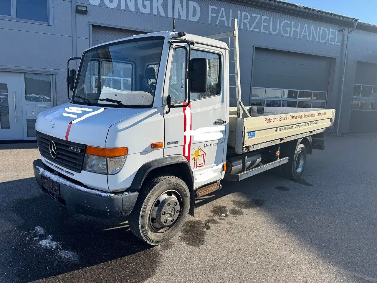 Mercedes-Benz Vario 813D Pritsche Lang AHK - Vrachtwagen met open laadbak: afbeelding 1 Mercedes-Benz Vario 813D Pritsche Lang AHK - Vrachtwagen met open laadbak: afbeelding 1