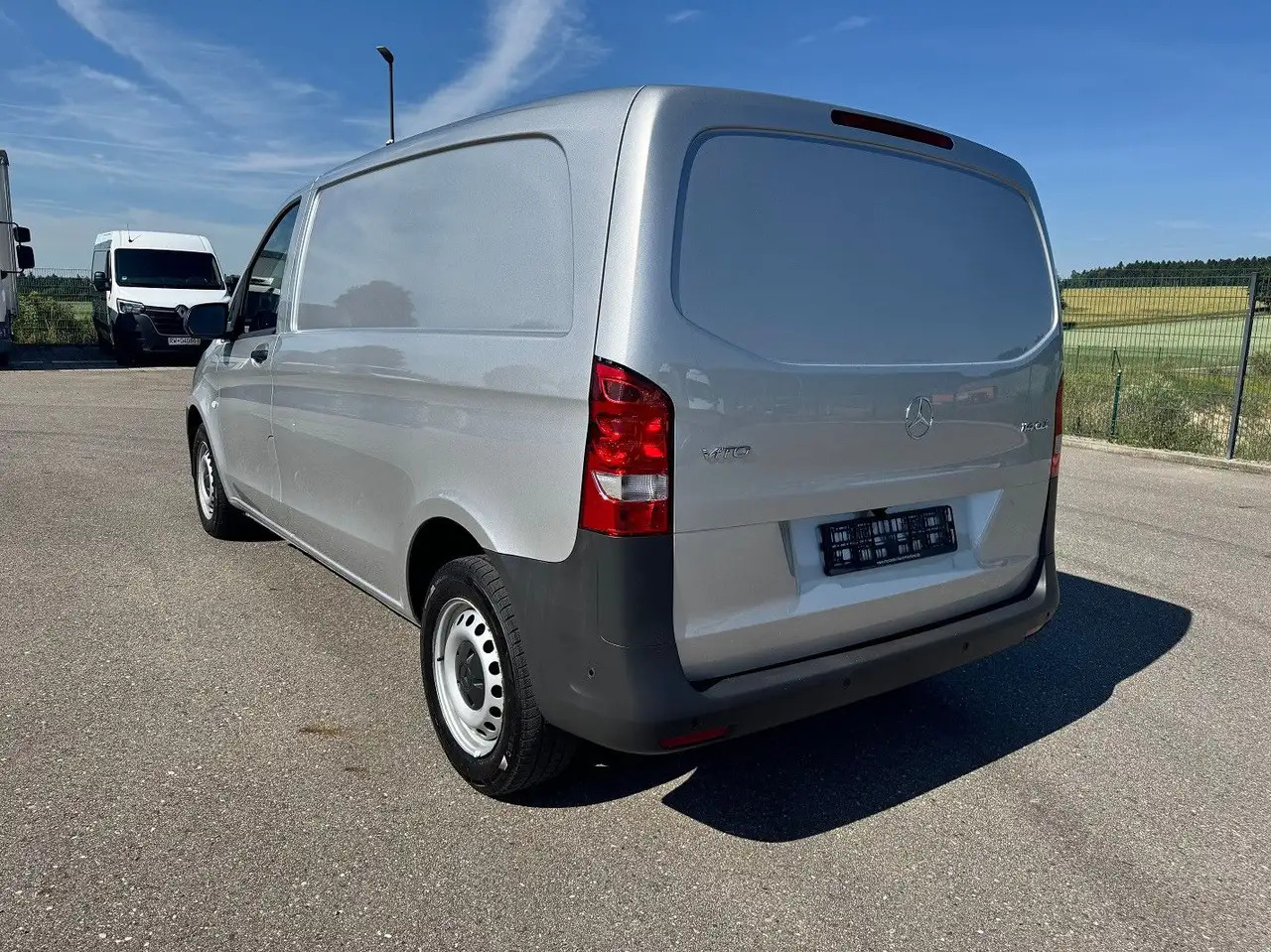 Mercedes-Benz Vito 114 CDI Kompakt Silber Bott - Gesloten bestelwagen: afbeelding 5 Mercedes-Benz Vito 114 CDI Kompakt Silber Bott - Gesloten bestelwagen: afbeelding 5