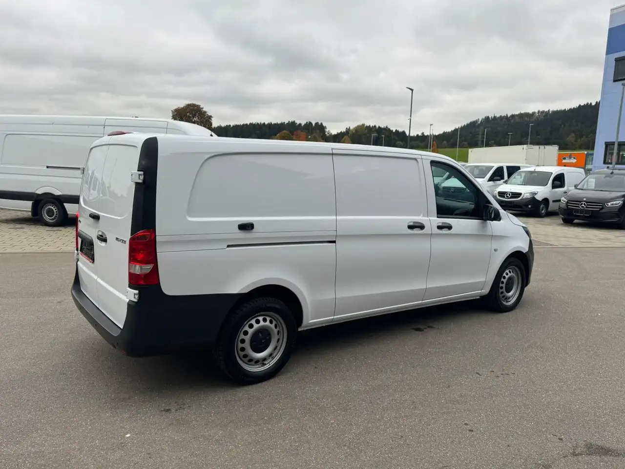 Mercedes-Benz Vito 116 CDI Lang Extralang XXL Klima - Gesloten bestelwagen: afbeelding 3 Mercedes-Benz Vito 116 CDI Lang Extralang XXL Klima - Gesloten bestelwagen: afbeelding 3