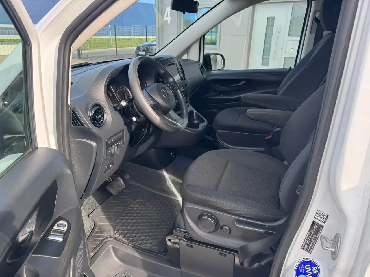 Mercedes-Benz Vito 116 CDI Mixto 4x4 Allrad Extralang - Gesloten bestelwagen: afbeelding 5 Mercedes-Benz Vito 116 CDI Mixto 4x4 Allrad Extralang - Gesloten bestelwagen: afbeelding 5
