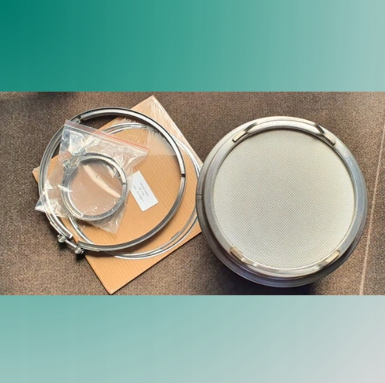 Nowy DPF Volvo FH Euro 6 + Zestaw Uszczelek - Geluiddemper/ Uitlaatsysteem voor Vrachtwagen: afbeelding 1 Nowy DPF Volvo FH Euro 6 + Zestaw Uszczelek - Geluiddemper/ Uitlaatsysteem voor Vrachtwagen: afbeelding 1