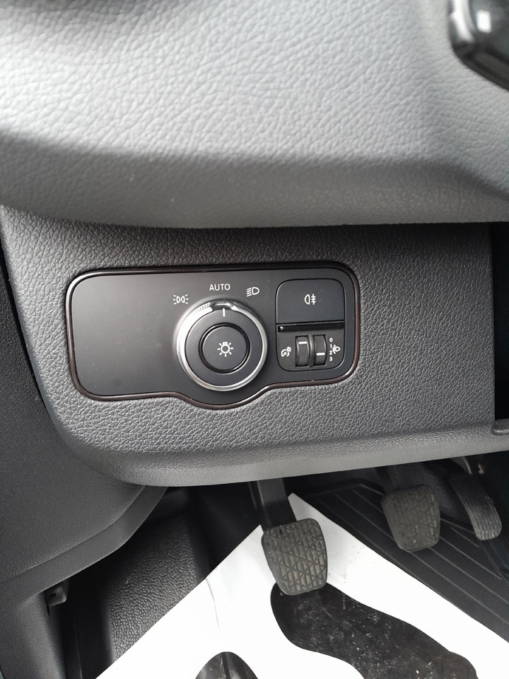 MERCEDES-BENZ Sprinter - Bestelwagen open laadbak: afbeelding 5 MERCEDES-BENZ Sprinter - Bestelwagen open laadbak: afbeelding 5