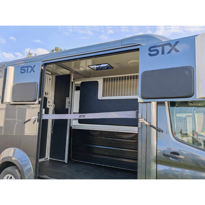 STX Ford Transit by Stephex - Paardenvrachtwagen: afbeelding 5 STX Ford Transit by Stephex - Paardenvrachtwagen: afbeelding 5