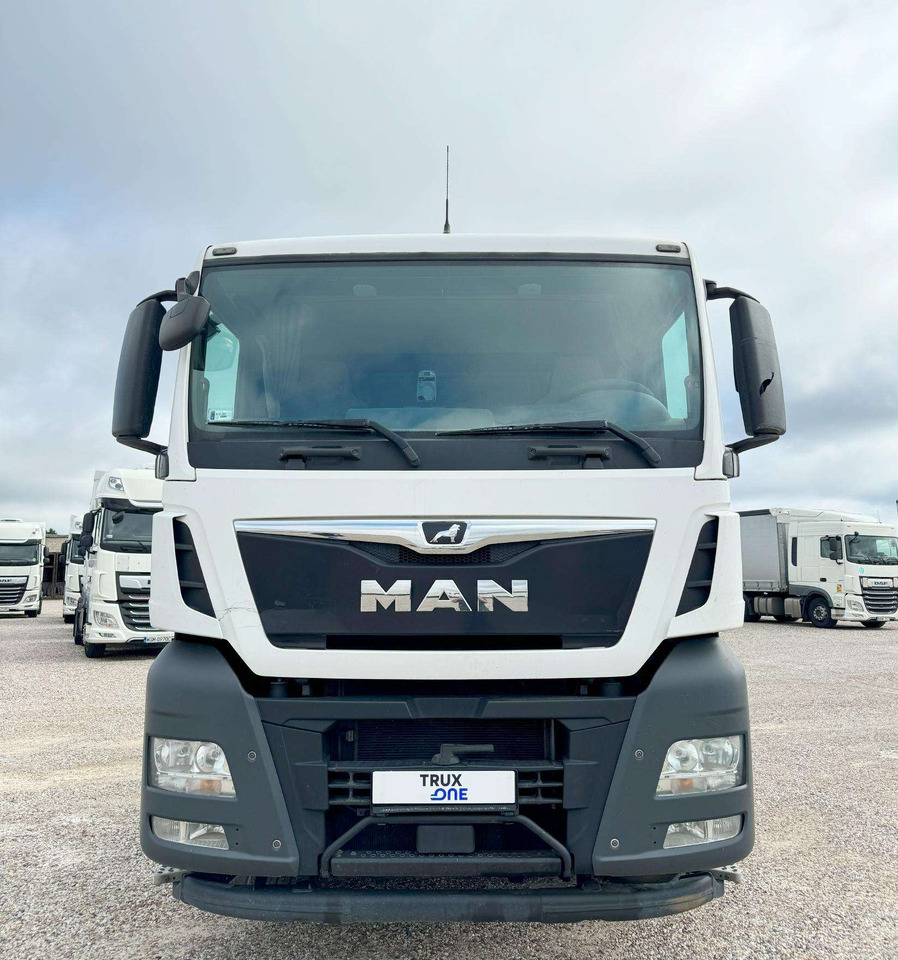 MAN TGX 18.460 4X2 BLS HIDRAULIKA - Trekker: afbeelding 2 MAN TGX 18.460 4X2 BLS HIDRAULIKA - Trekker: afbeelding 2