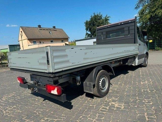 Mercedes-Benz 319 CDI - Bestelwagen open laadbak: afbeelding 2 Mercedes-Benz 319 CDI - Bestelwagen open laadbak: afbeelding 2