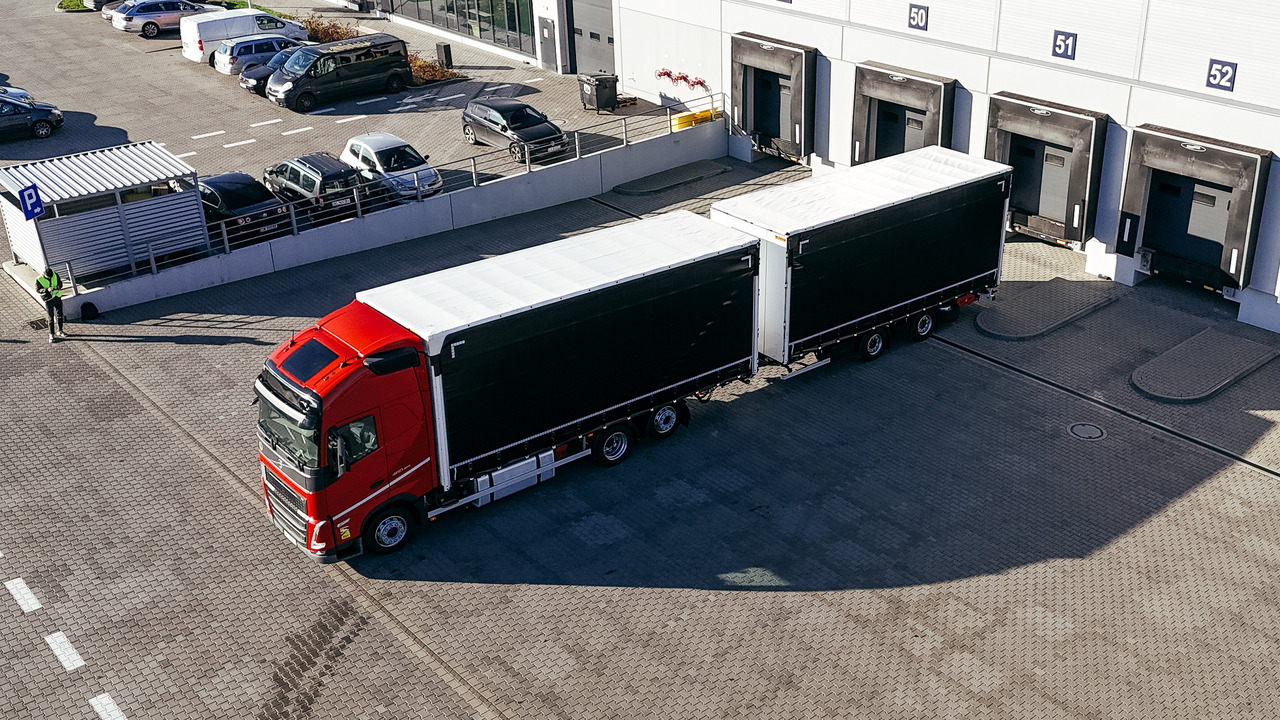 Volvo FH - Schuifzeilen vrachtwagen: afbeelding 5 Volvo FH - Schuifzeilen vrachtwagen: afbeelding 5