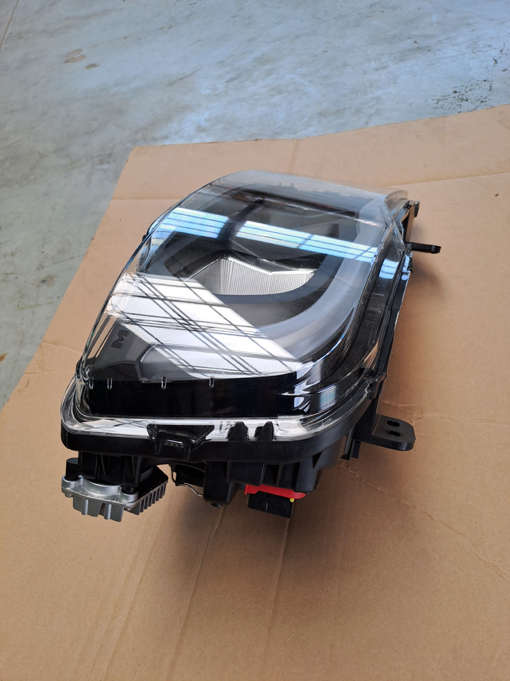 ---Neuw. Hauptscheinwerfer MAN TG3 rechts, Leuchtweitenverstellung, Artikel - Nr. : 81.25101 - 6738 - Koplamp voor Vrachtwagen: afbeelding 2 ---Neuw. Hauptscheinwerfer MAN TG3 rechts, Leuchtweitenverstellung, Artikel - Nr. : 81.25101 - 6738 - Koplamp voor Vrachtwagen: afbeelding 2