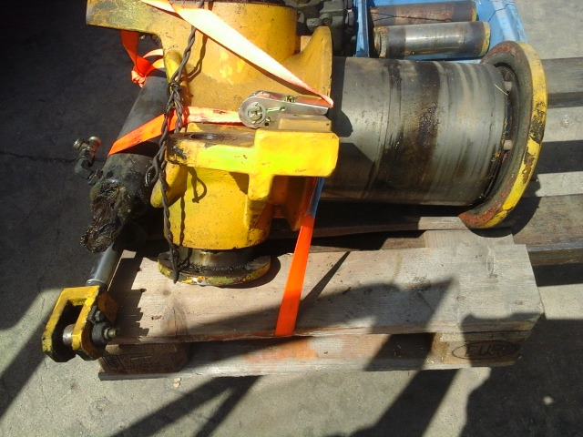 VOLVO L 40 B Drehbock / Drehdurchführung - Hydraulica voor Bouwmachine: afbeelding 1 VOLVO L 40 B Drehbock / Drehdurchführung - Hydraulica voor Bouwmachine: afbeelding 1