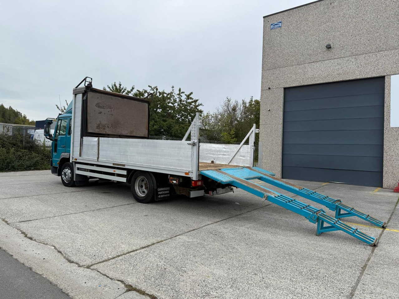 VOLVO FL 12 250, 2004 god. - Autovrachtwagen vrachtwagen: afbeelding 2 VOLVO FL 12 250, 2004 god. - Autovrachtwagen vrachtwagen: afbeelding 2