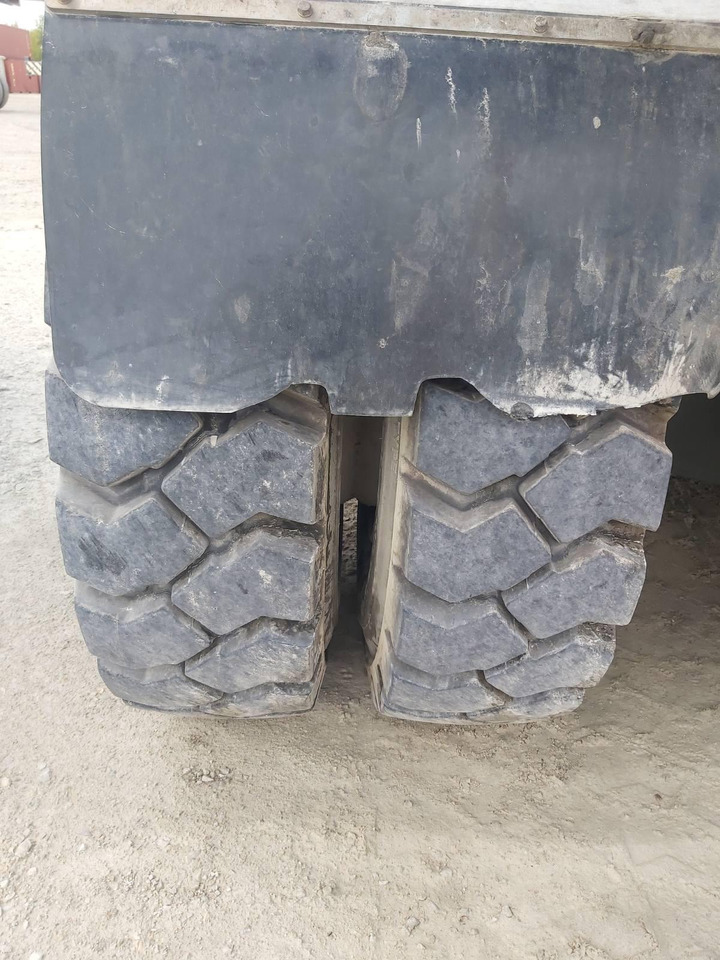 SMV KONECRANES SMV 6/7 ECC 100DS - Container heftruck: afbeelding 4 SMV KONECRANES SMV 6/7 ECC 100DS - Container heftruck: afbeelding 4